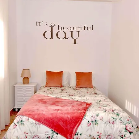Apartman Stone's Throw - Front Line In *