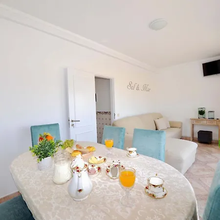 Apartman Stone's Throw - Front Line In Nazaré