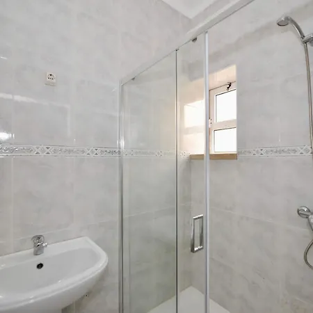 Apartman Stone's Throw - Front Line In Nazaré